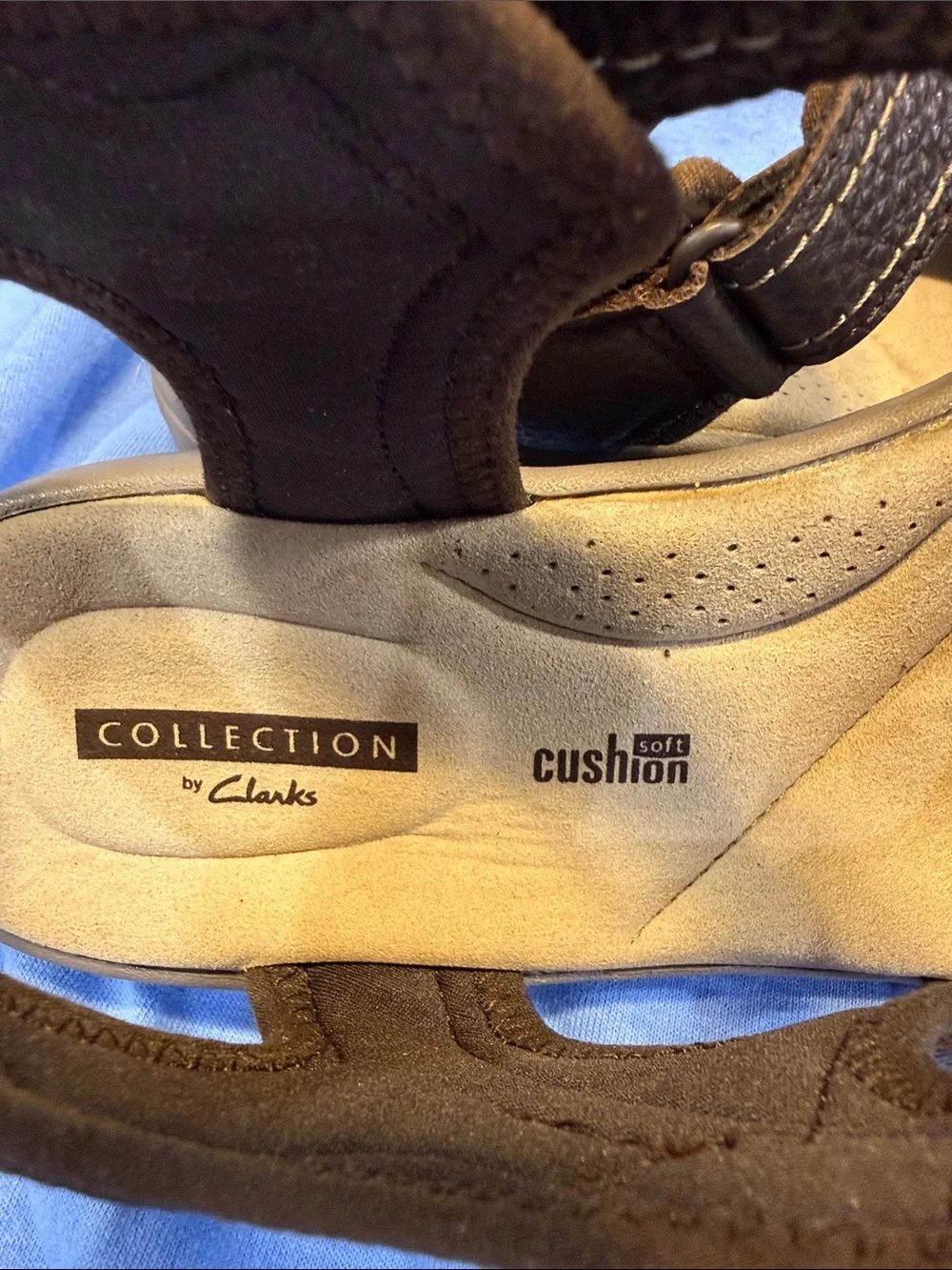 Wmn’s Clarks Brown Leather Adjustable Sandals